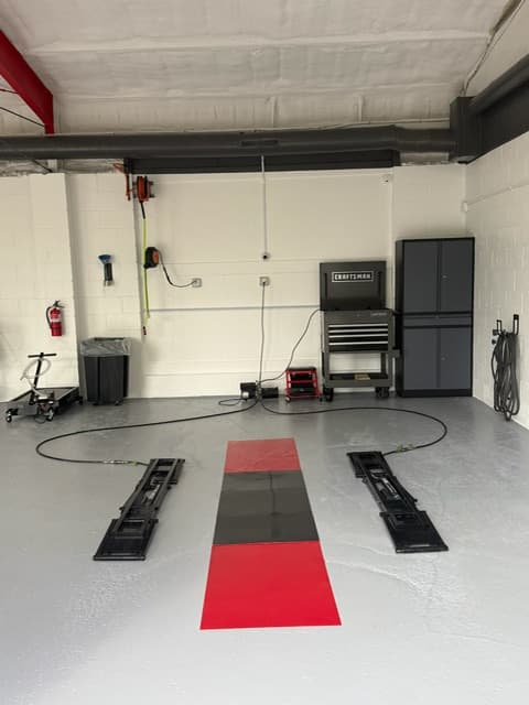 Coopers Garage bay interior