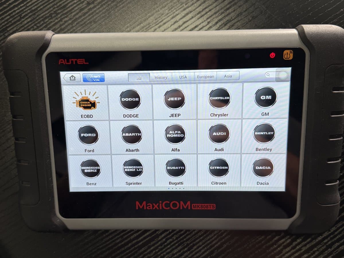 Autel MaxiCOM MK808TS diagnostic scanner